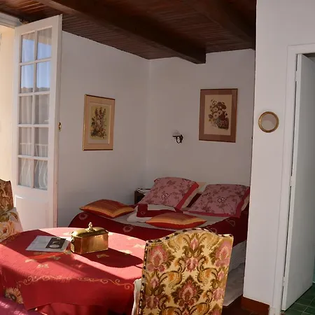 Du Hotel